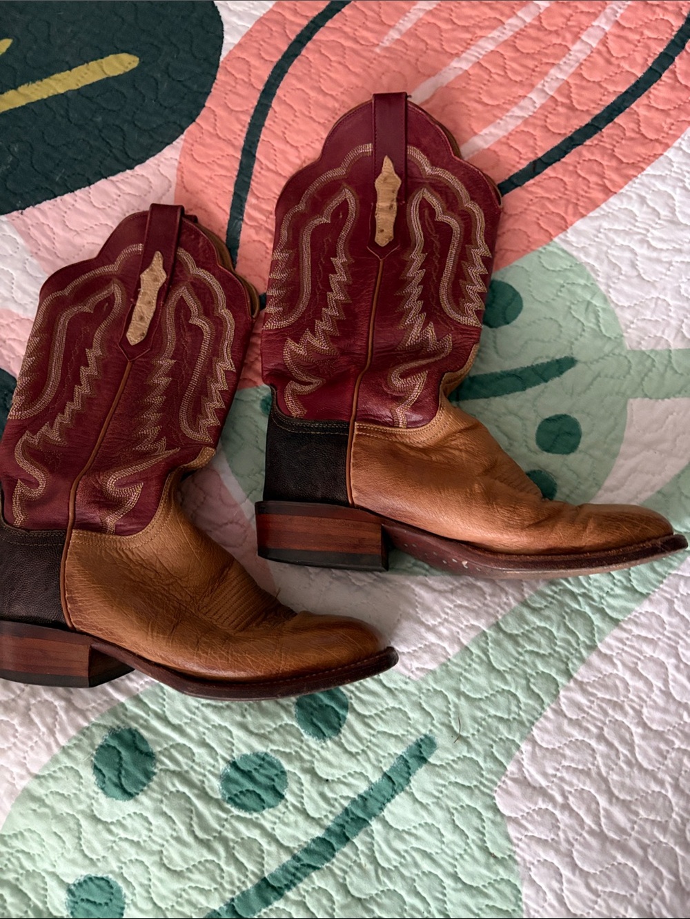 Lucchese Two-Tone Tan and Burgundy Western Heeled Boots with Black Heel Panel